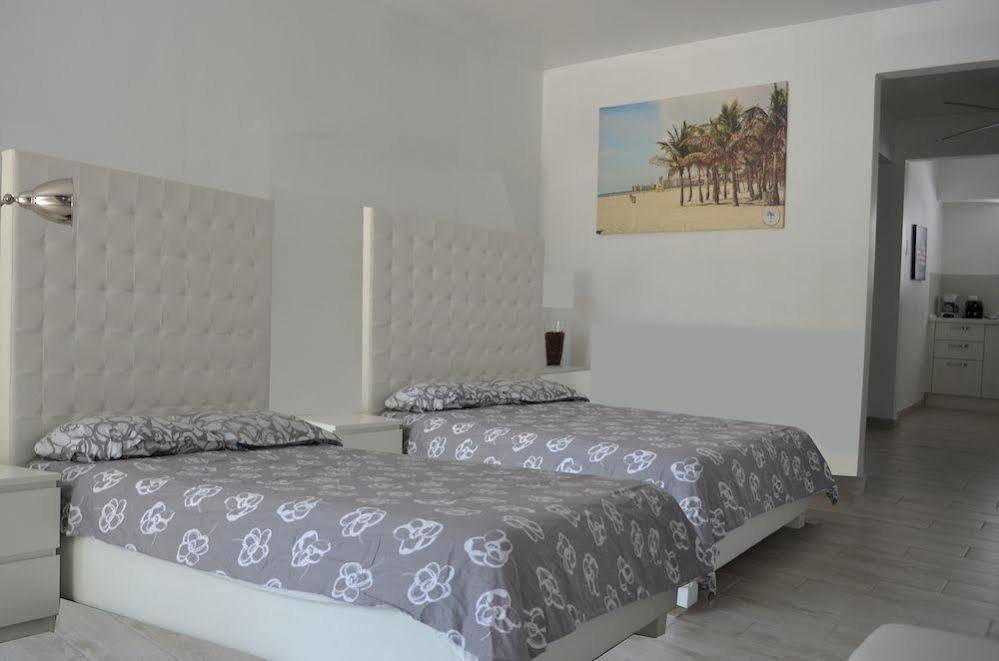 Miami Club Resort Miami Beach Dış mekan fotoğraf